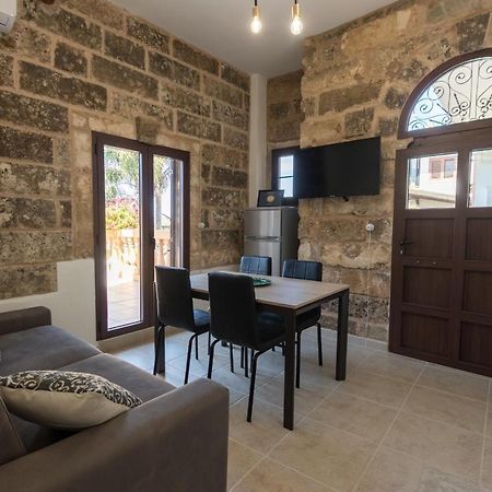 Drooms. Felline Exterior photo