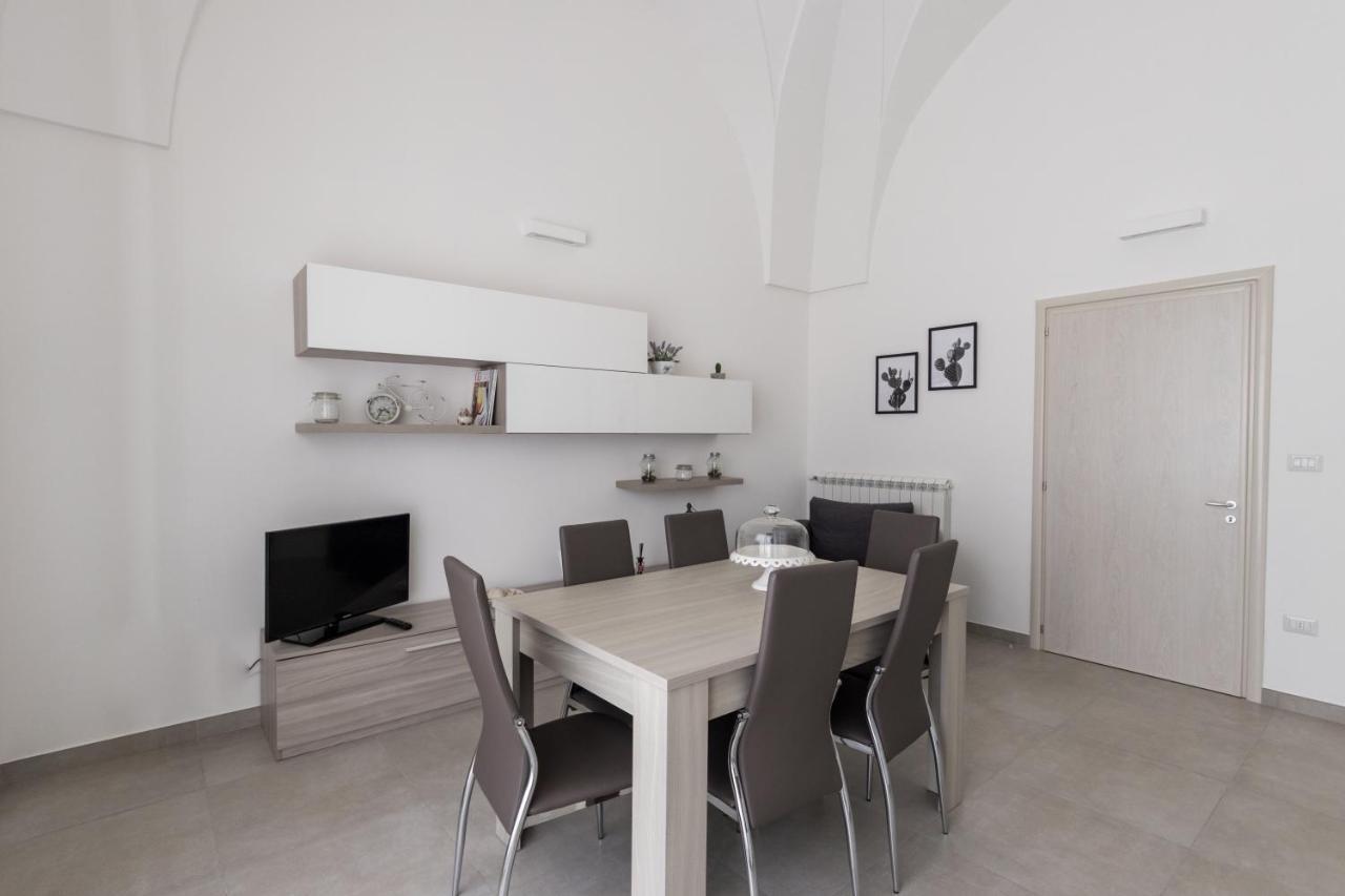 Drooms. Felline Exterior photo